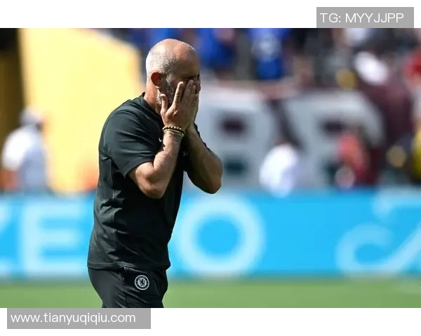 阿森纳大胜曼城友谊赛红牌事件引发全场热议与争议分析